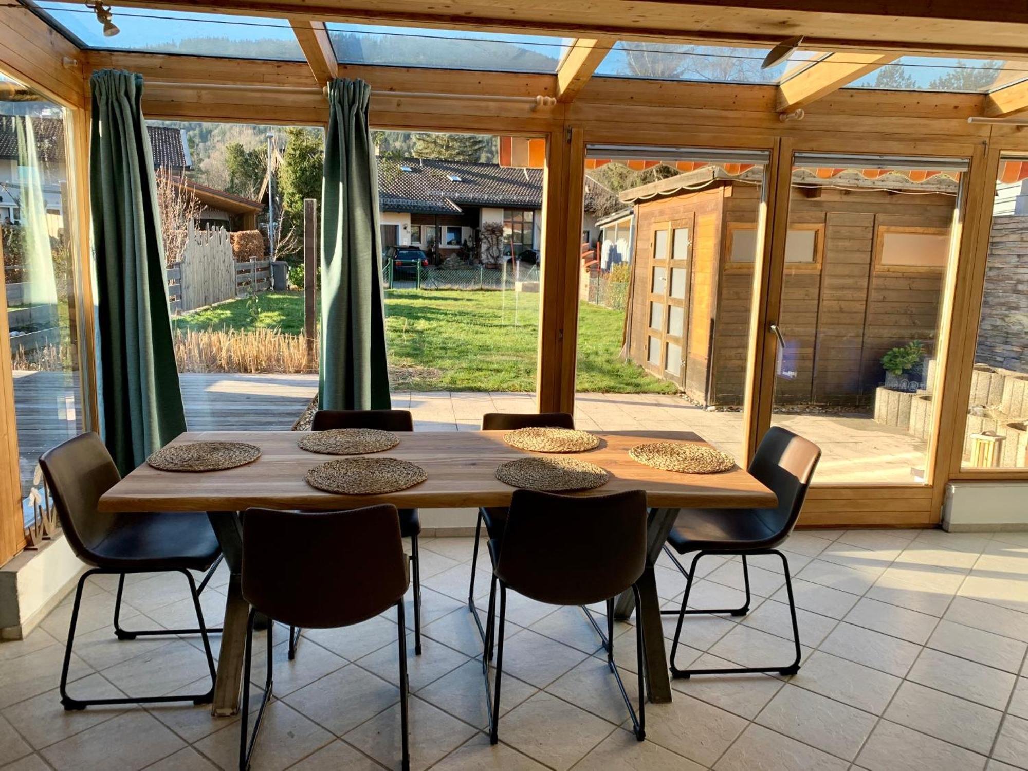 Apartmán Kleines Reihenhaus Im Chiemgau Siegsdorf Exteriér fotografie